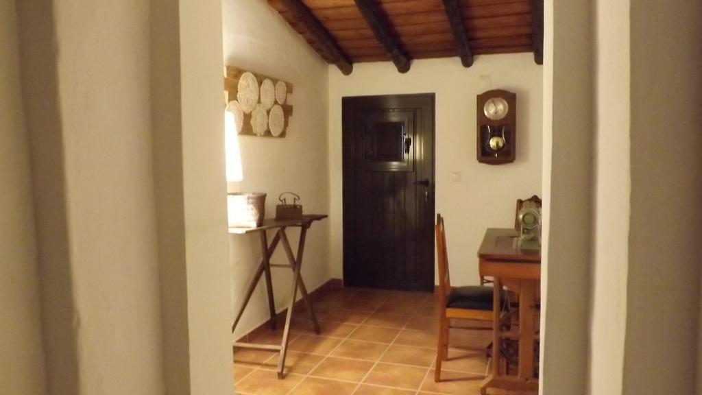 Casa Dos Vizinhos - Casas De Taipa Villa Sao Pedro do Corval ภายนอก รูปภาพ