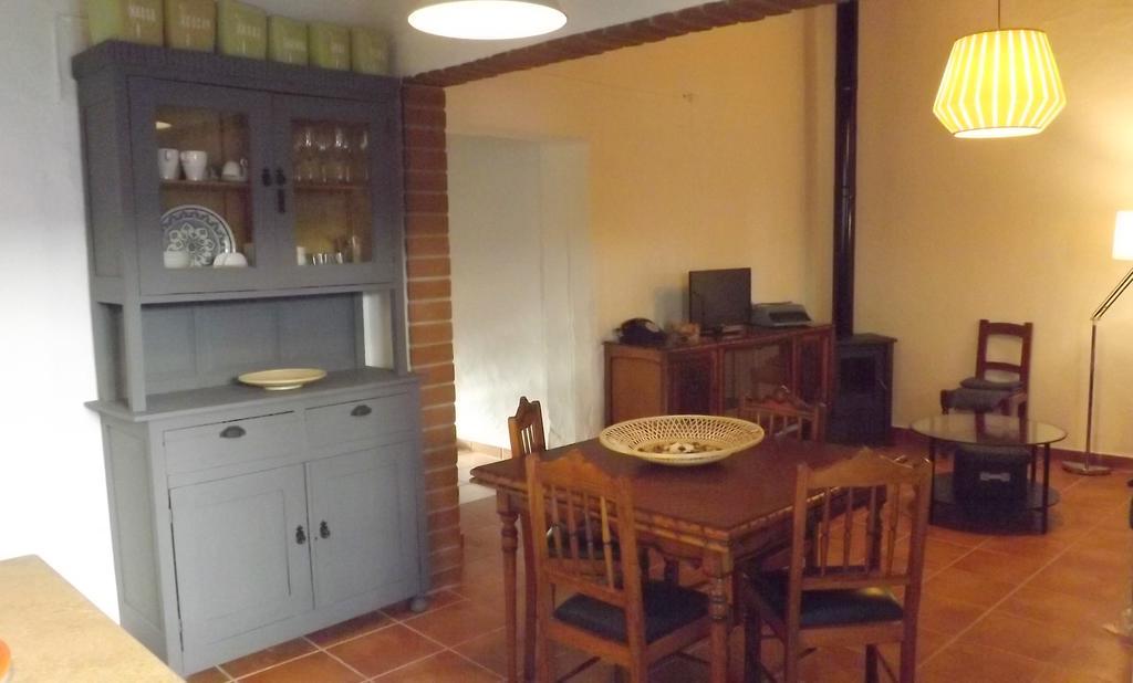 Casa Dos Vizinhos - Casas De Taipa Villa Sao Pedro do Corval ภายนอก รูปภาพ