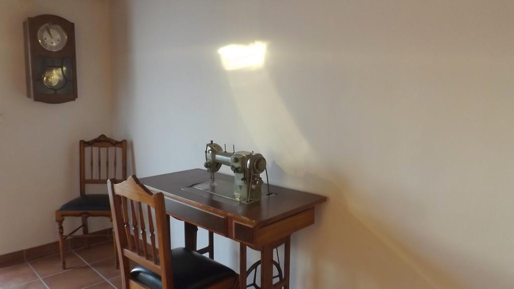 Casa Dos Vizinhos - Casas De Taipa Villa Sao Pedro do Corval ภายนอก รูปภาพ