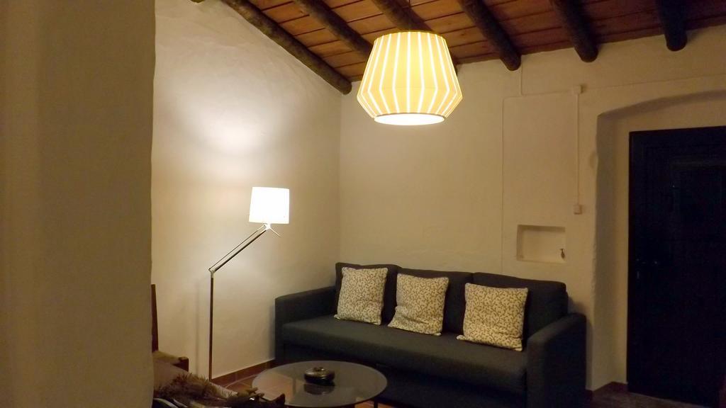 Casa Dos Vizinhos - Casas De Taipa Villa Sao Pedro do Corval ภายนอก รูปภาพ